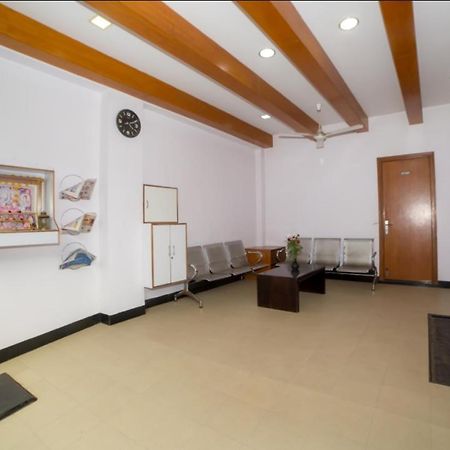 Hill View Begumpet Bed & Breakfast Hyderabad Exterior photo