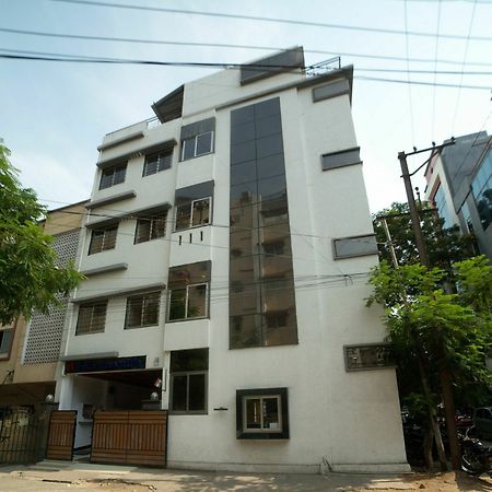 Hill View Begumpet Bed & Breakfast Hyderabad Exterior photo