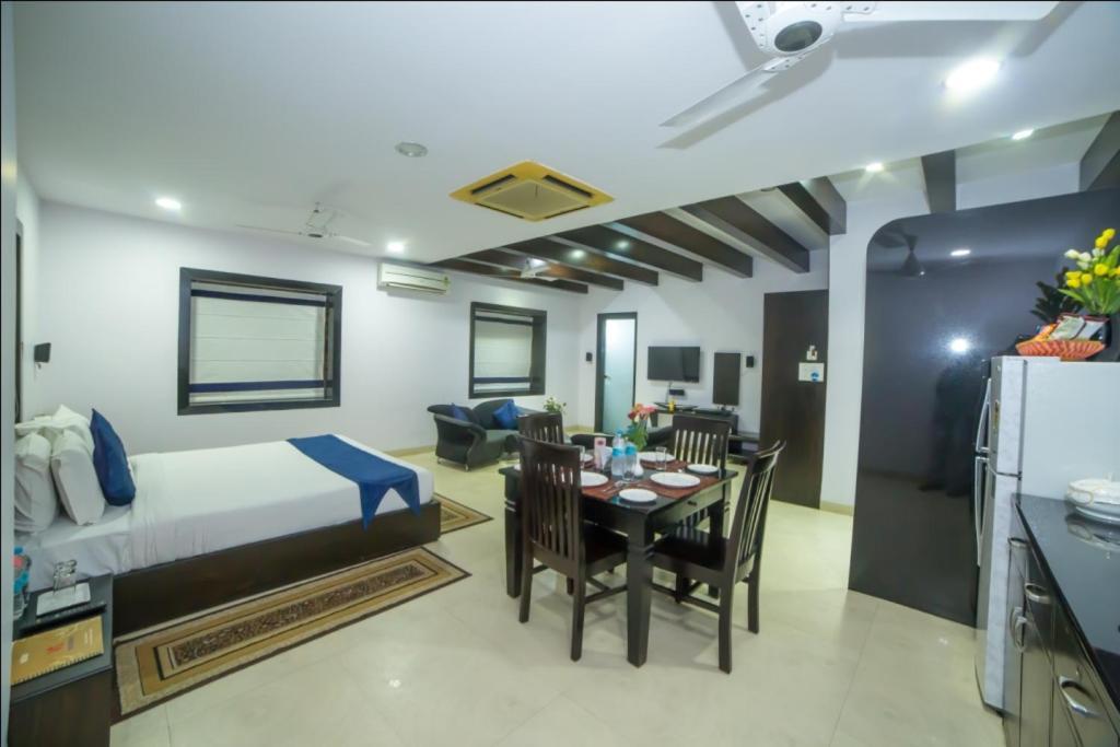 Hill View Begumpet Bed & Breakfast Hyderabad Exterior photo