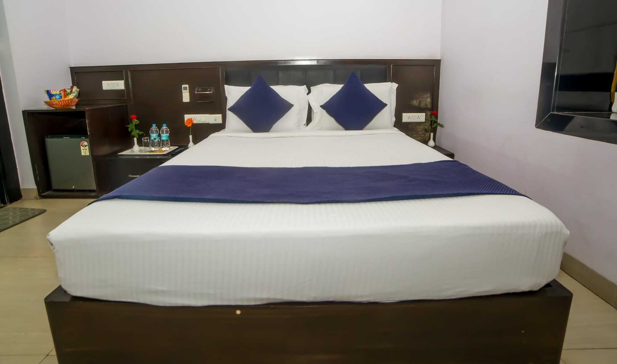 Hill View Begumpet Bed & Breakfast Hyderabad Exterior photo
