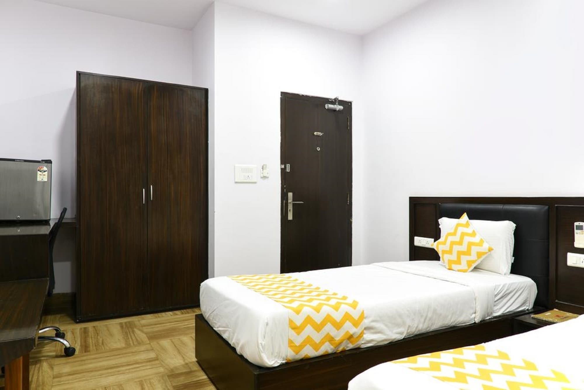 Hill View Begumpet Bed & Breakfast Hyderabad Exterior photo